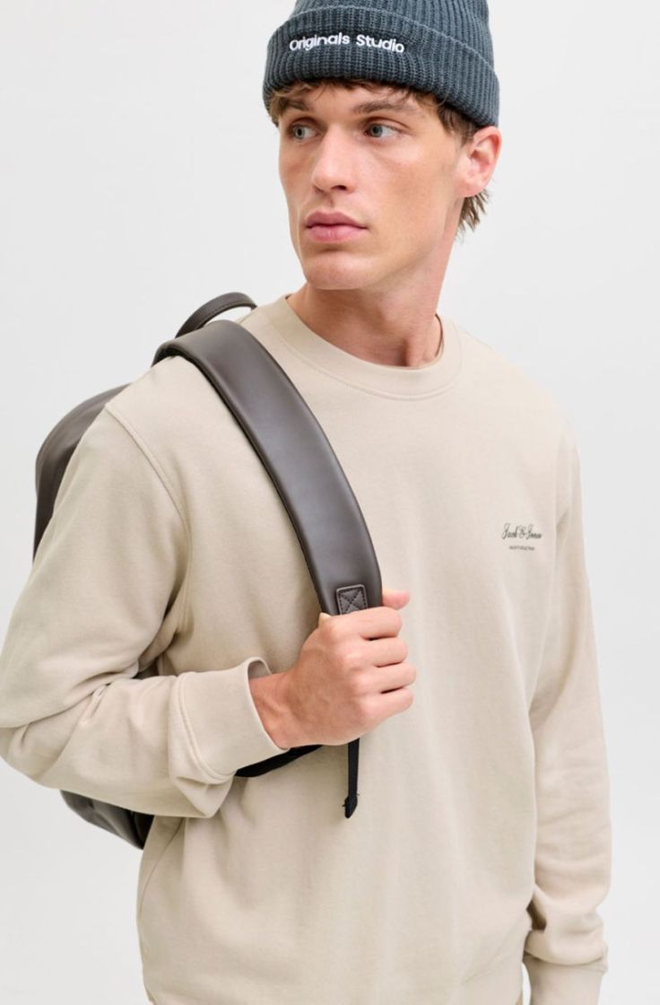 jjearchive graphic sweat crew  moonbeam