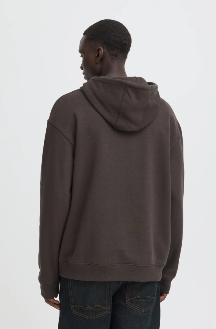 bhjuste emb hood sweat 190910 mulch