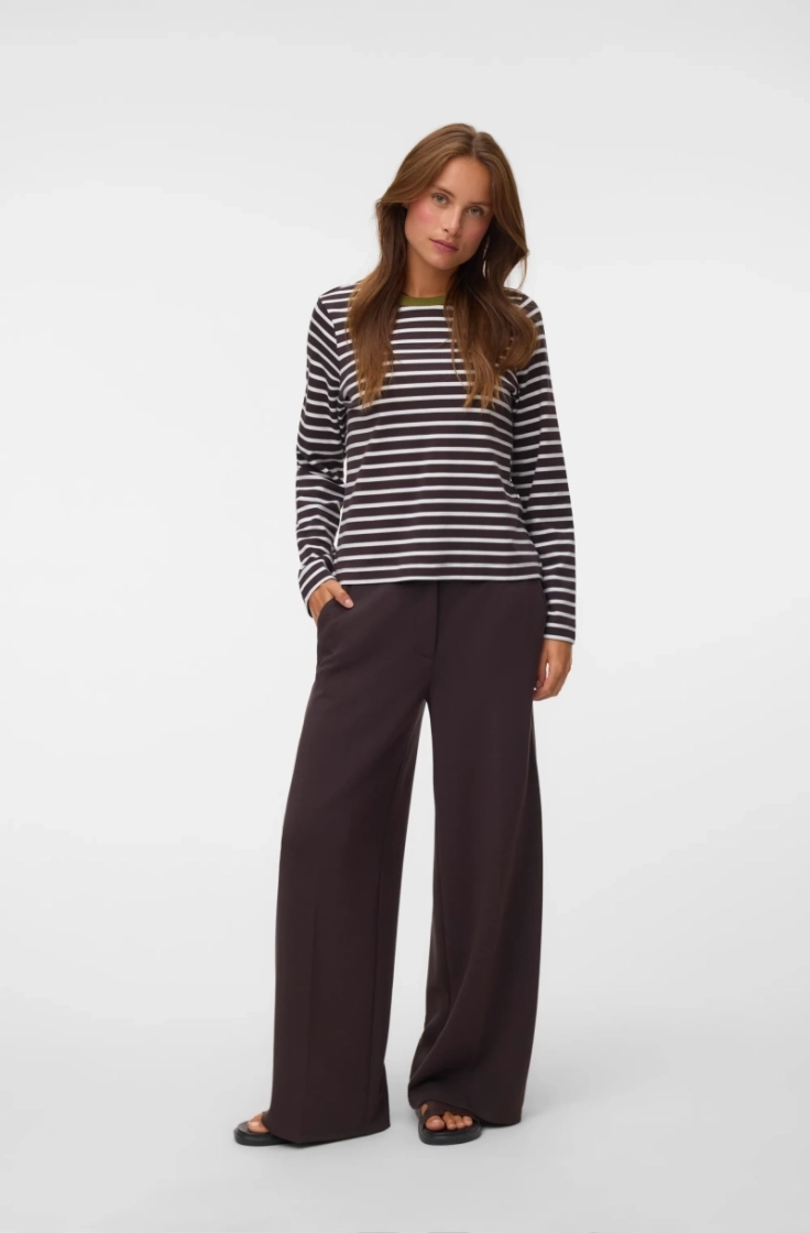 vmbopha ls o-neck contrast top chocolate torte