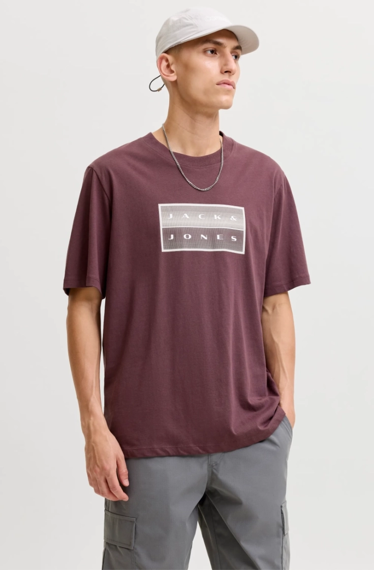 jcofusion box print tee ss cn fudge