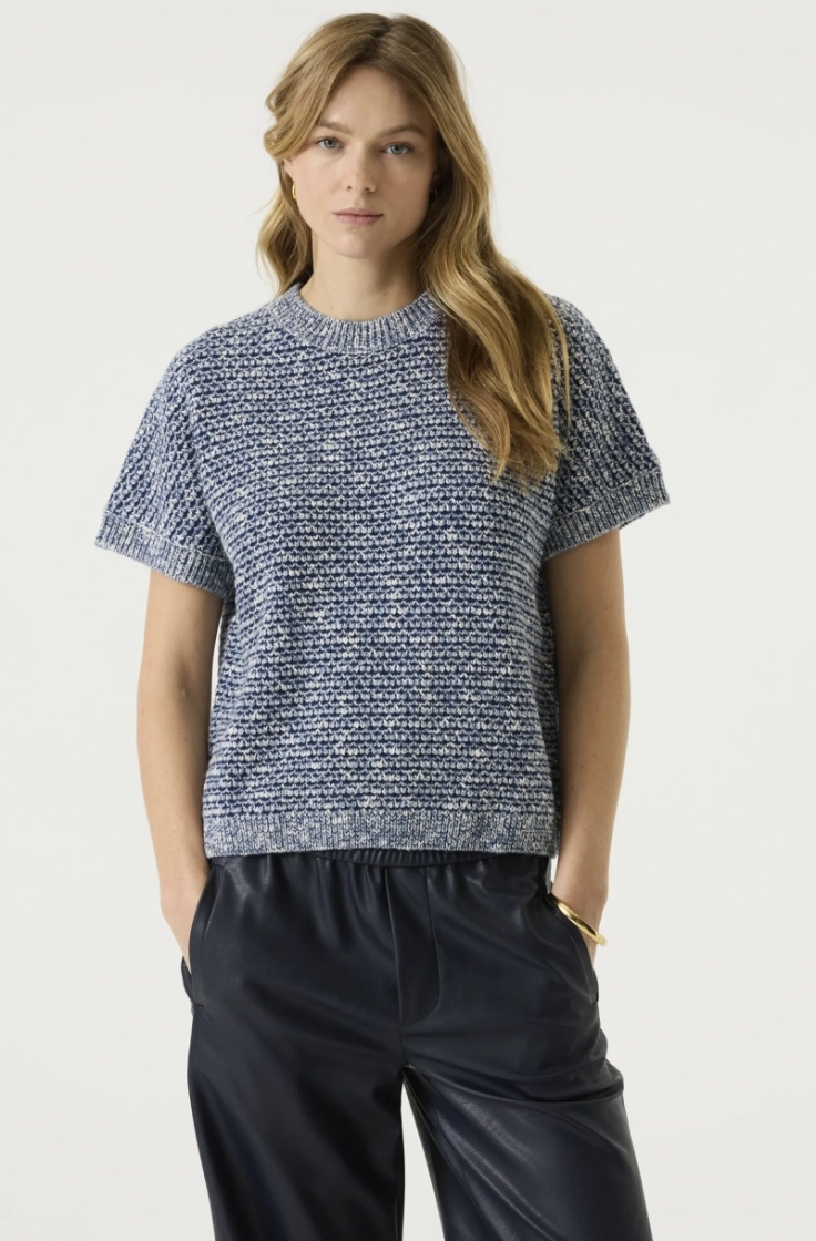  4608