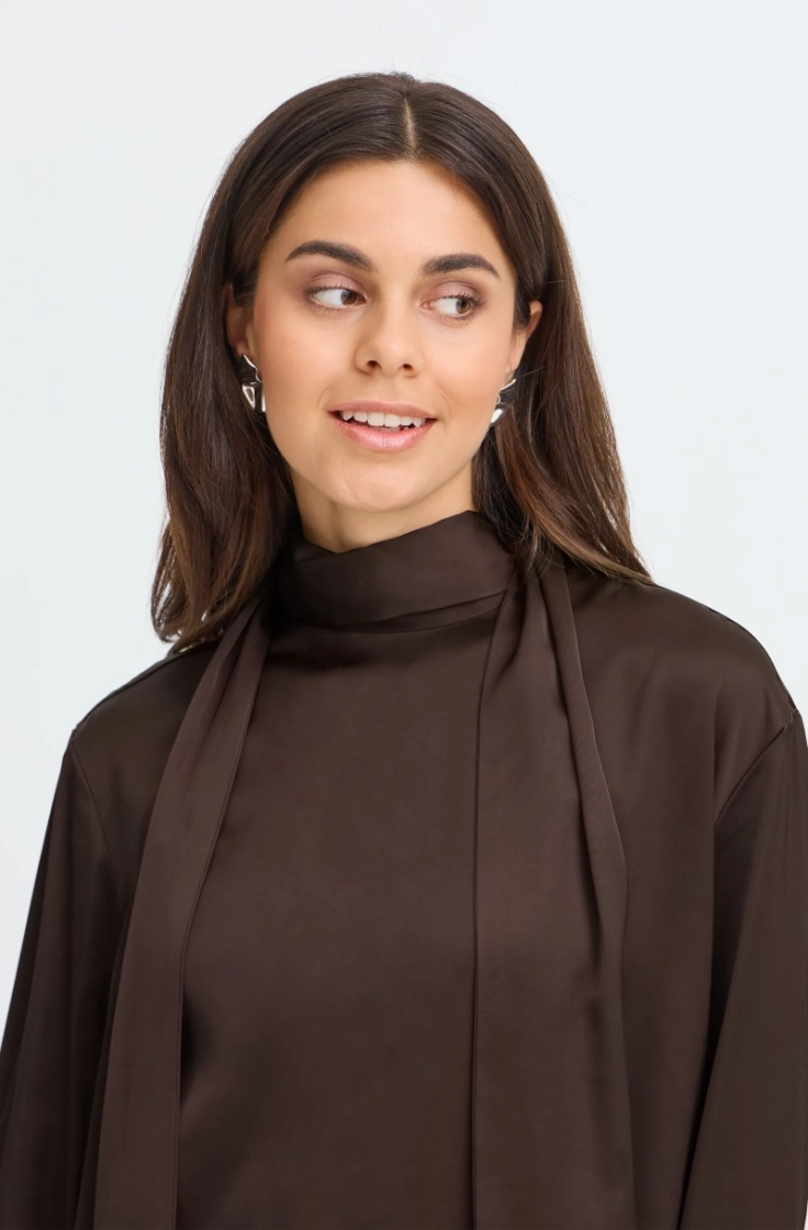 frjunia bl 1 191106 molé