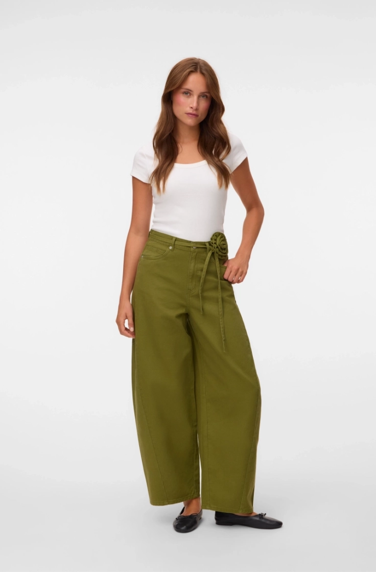 vmkaitlin hr wide colored barr sphagnum